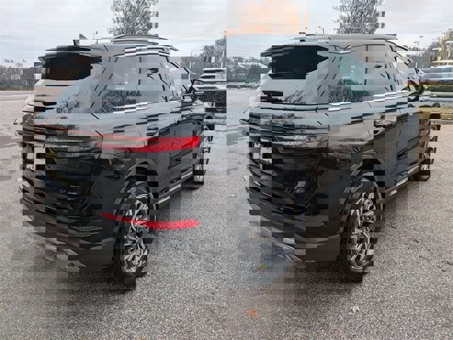 New 2026 Lincoln Corsair Premiere image 3