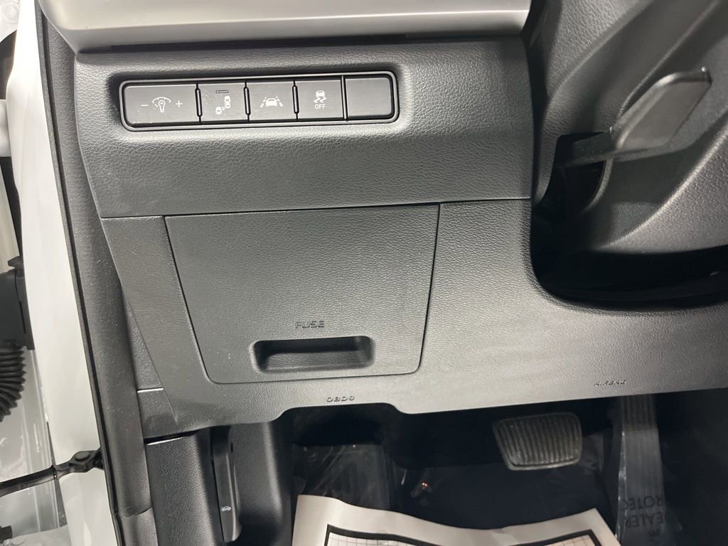 Used 2020 Kia Telluride LX image 14