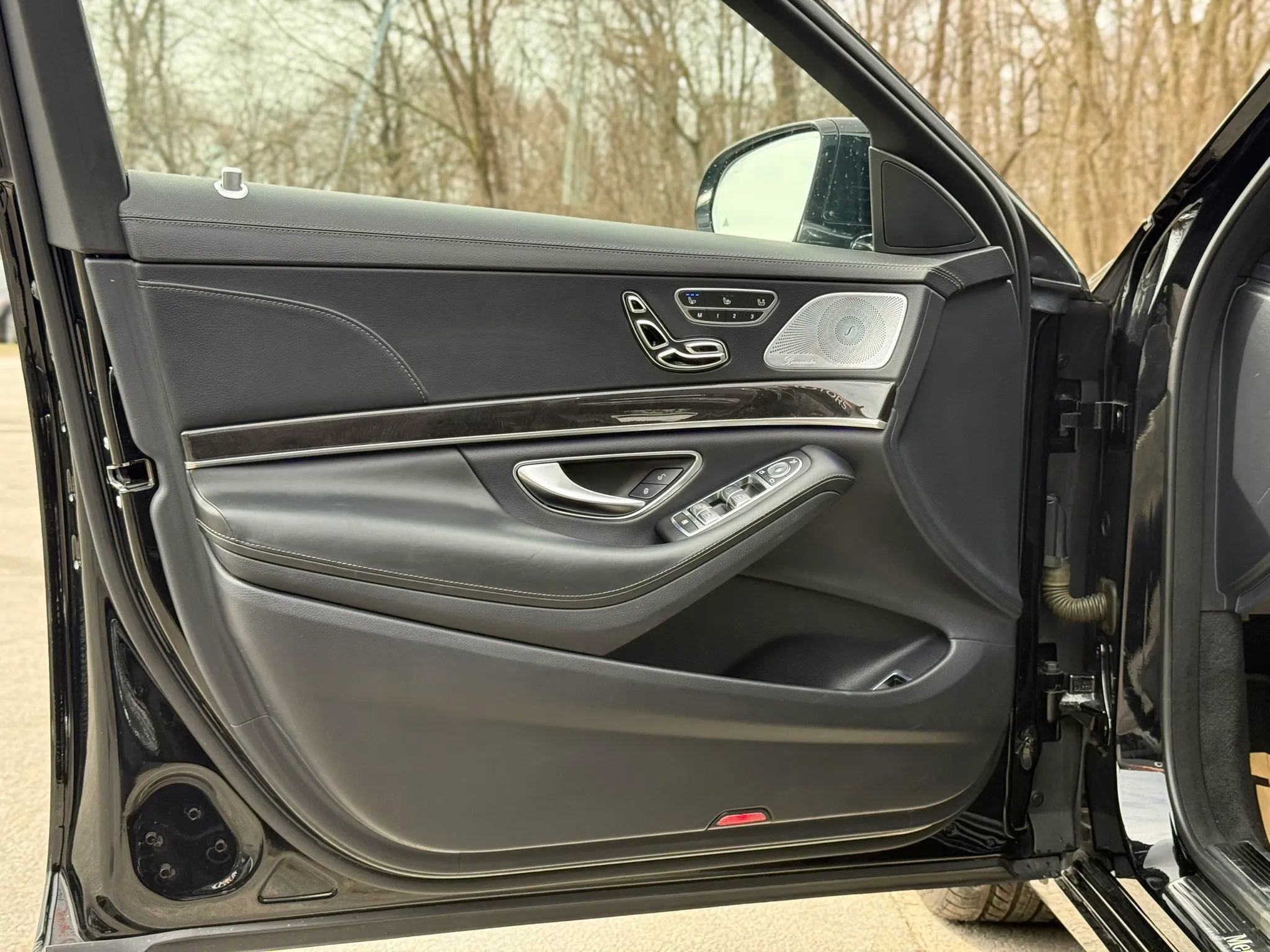 Used 2019 Mercedes-Benz S 560 4MATIC Sedan image 10