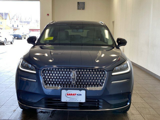 Used 2022 Lincoln Corsair AWD w/ Premium Package image 3