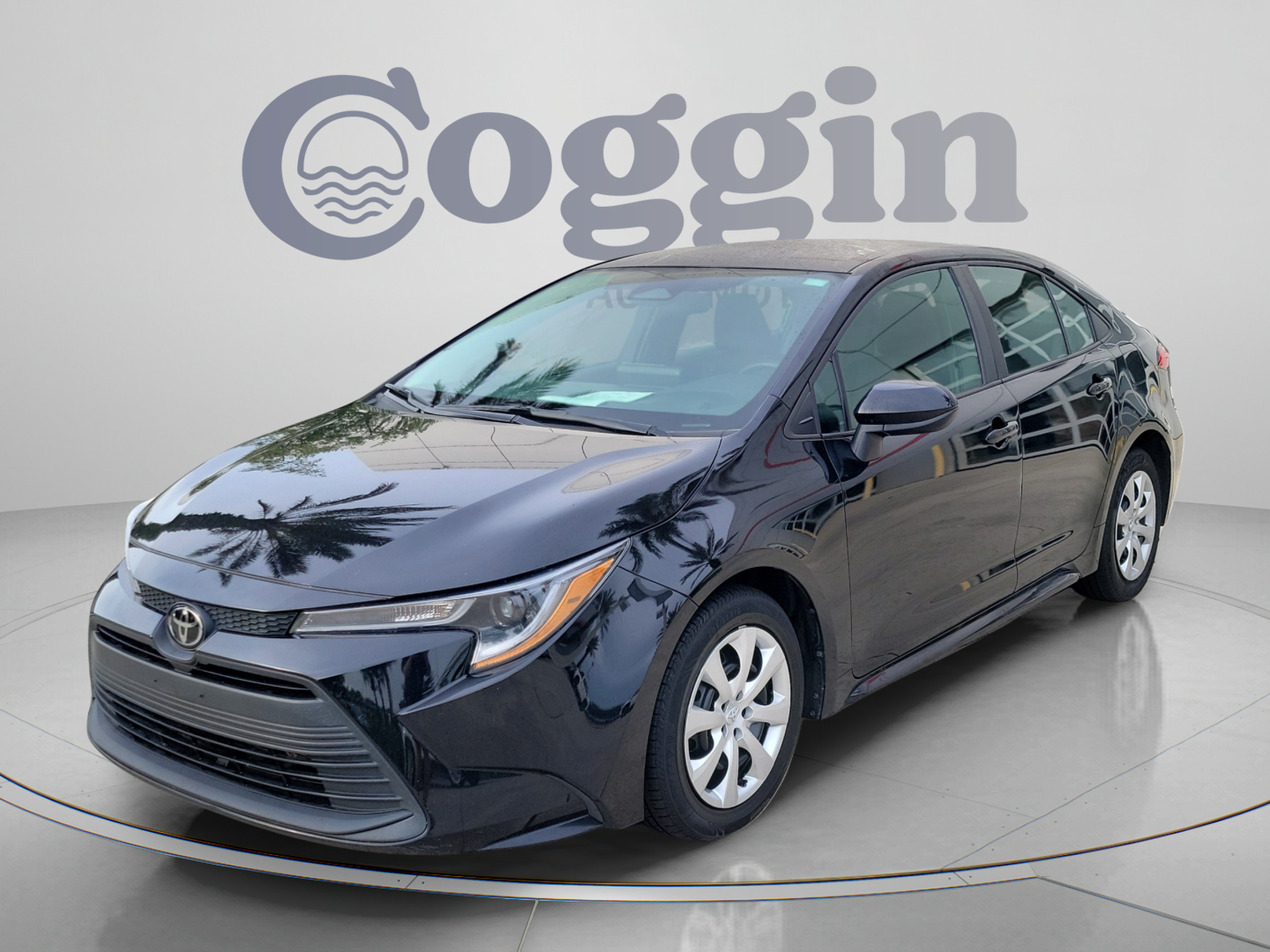 Used 2024 Toyota Corolla LE FWD video 1