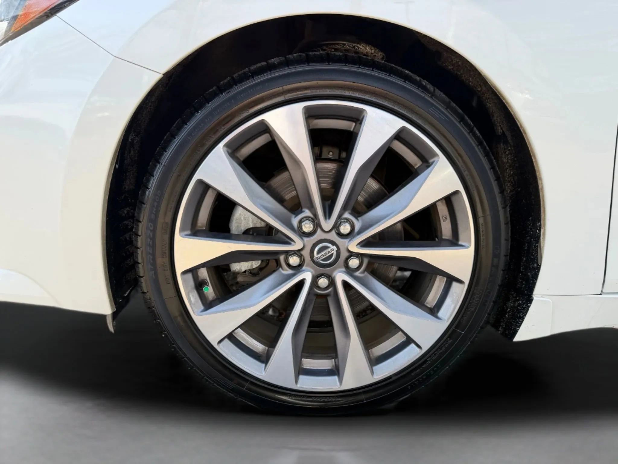 Used 2022 Nissan Maxima Platinum w/ Sport Mat Group image 36