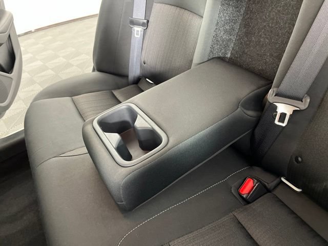 Used 2025 Nissan Altima 2.5 SV FWD image 33