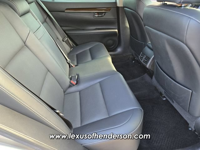 Used 2015 Lexus ES 350 w/ Premium Package FWD image 15