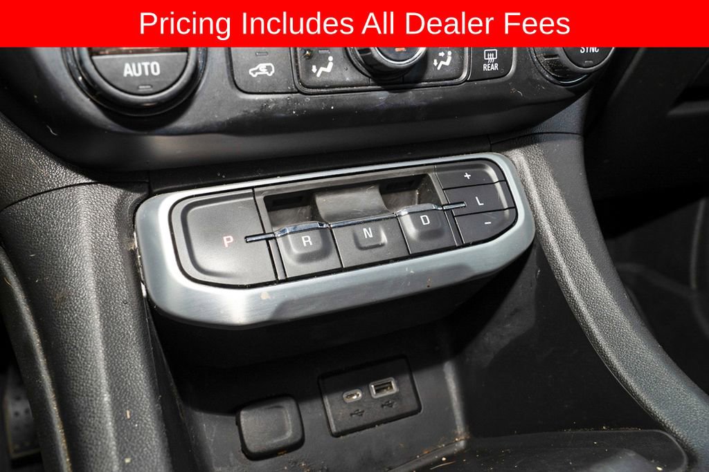 Used 2020 GMC Acadia SLE w/ Driver Convenience Package FWD image 16