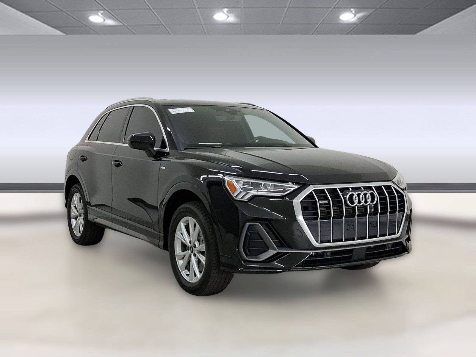 Used 2025 Audi Q3 2.0T Premium w/ Convenience Package image 7
