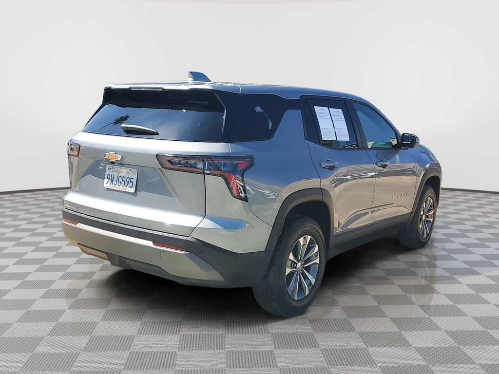 Used 2026 Chevrolet Equinox LT FWD image 4