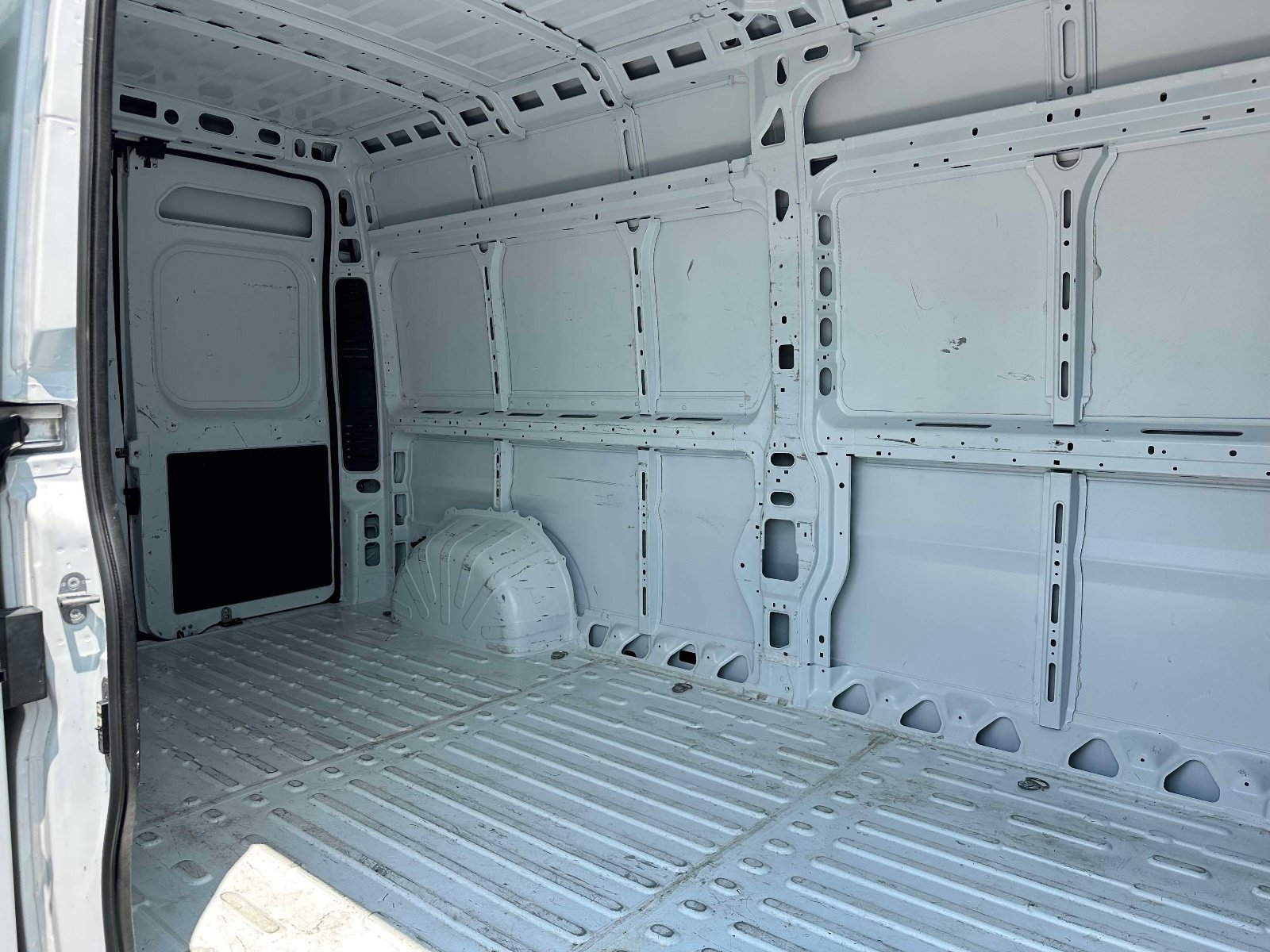Used 2026 RAM ProMaster 2500 w/ Convenience Group FWD image 36