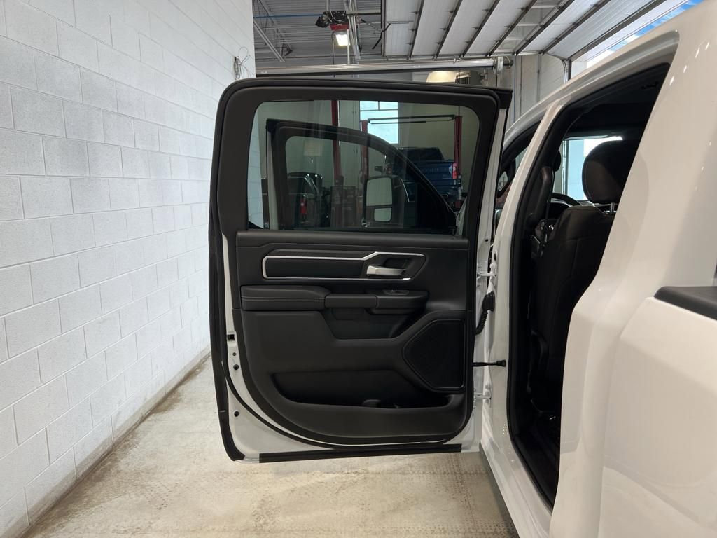 New 2025 RAM 1500 Big Horn image 40