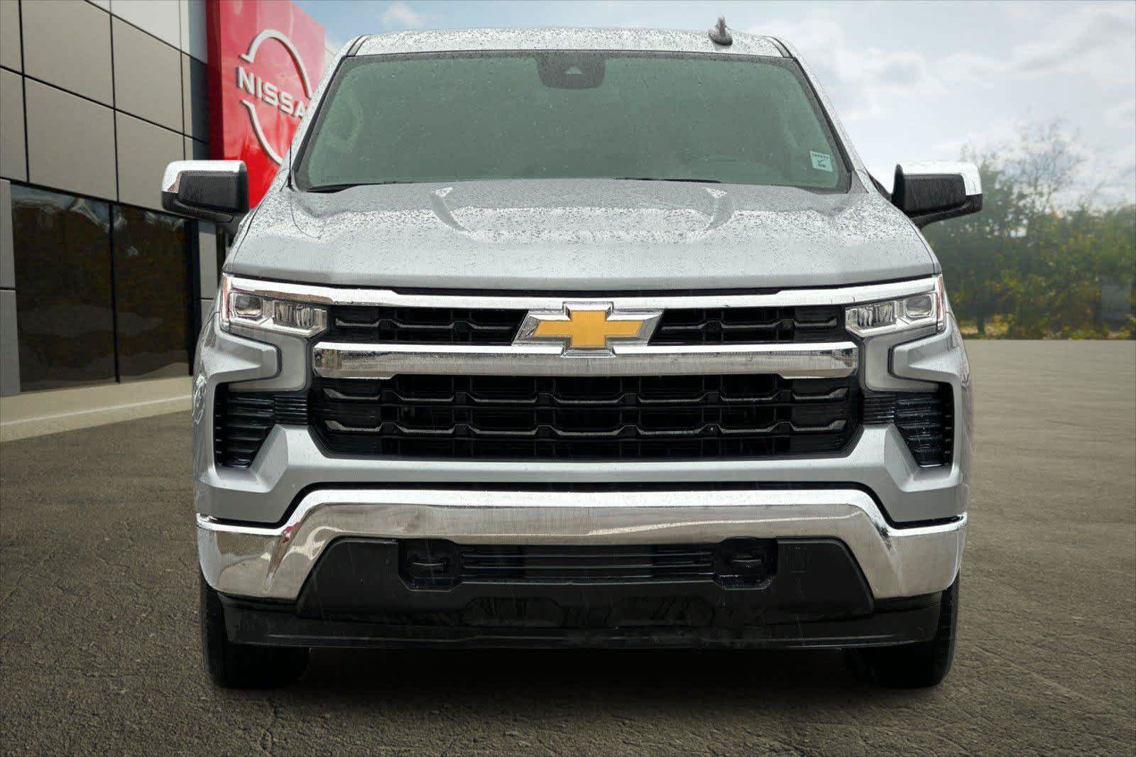 Used 2026 Chevrolet Silverado 1500 LT AWD/4WD image 10