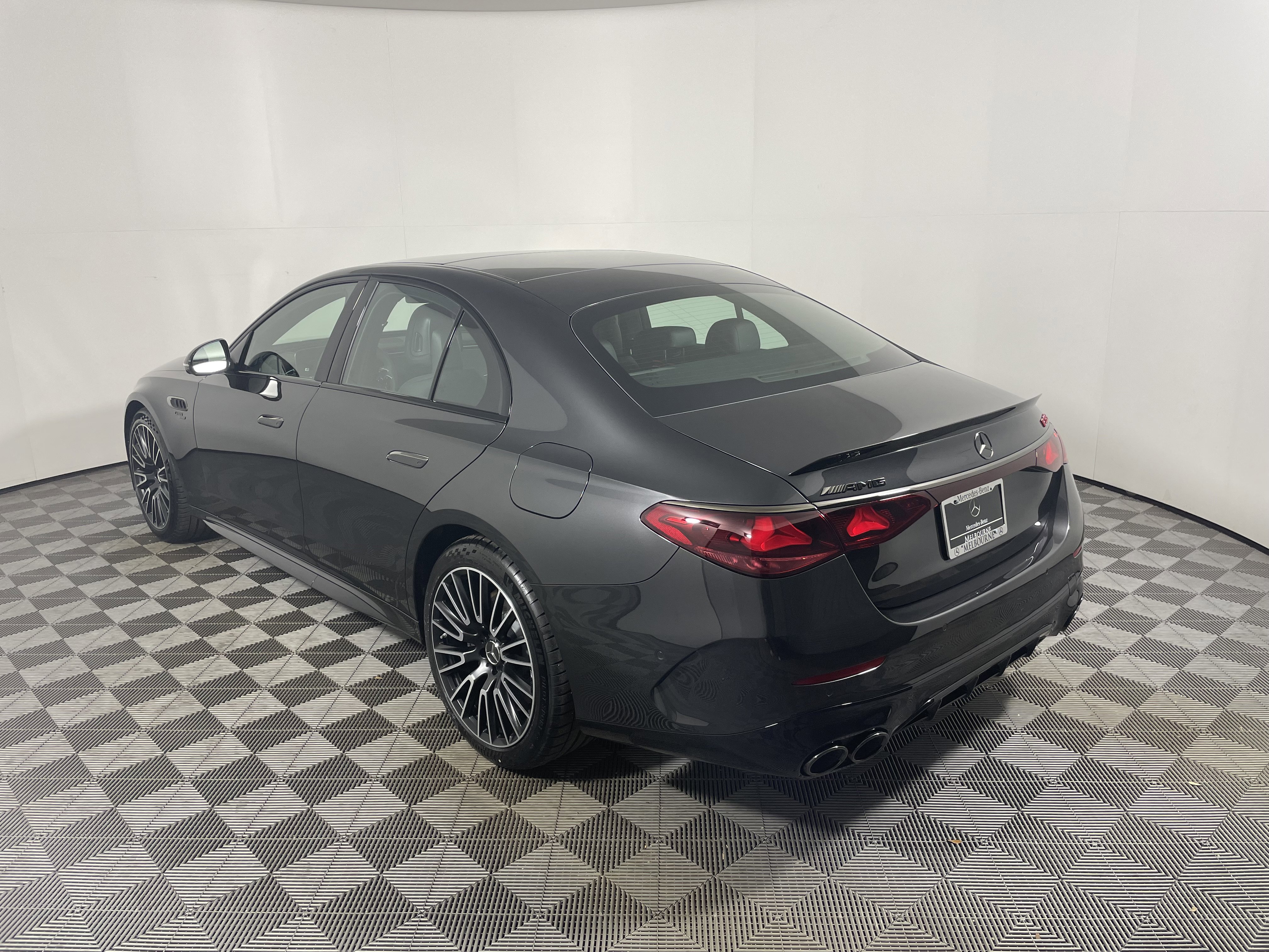 New 2026 Mercedes-Benz E 53 AMG e 4MATIC Sedan image 3