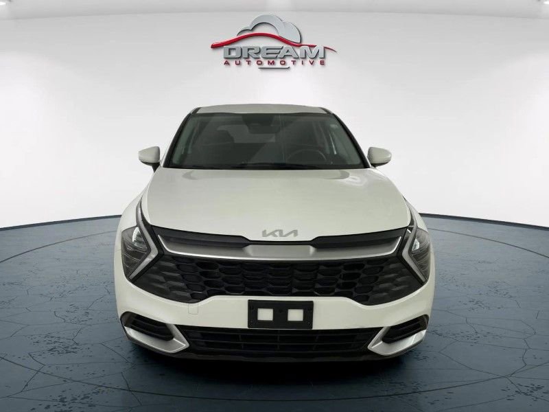 Used 2024 Kia Sportage LX image 4