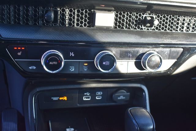 Used 2024 Honda CR-V Sport Touring image 31