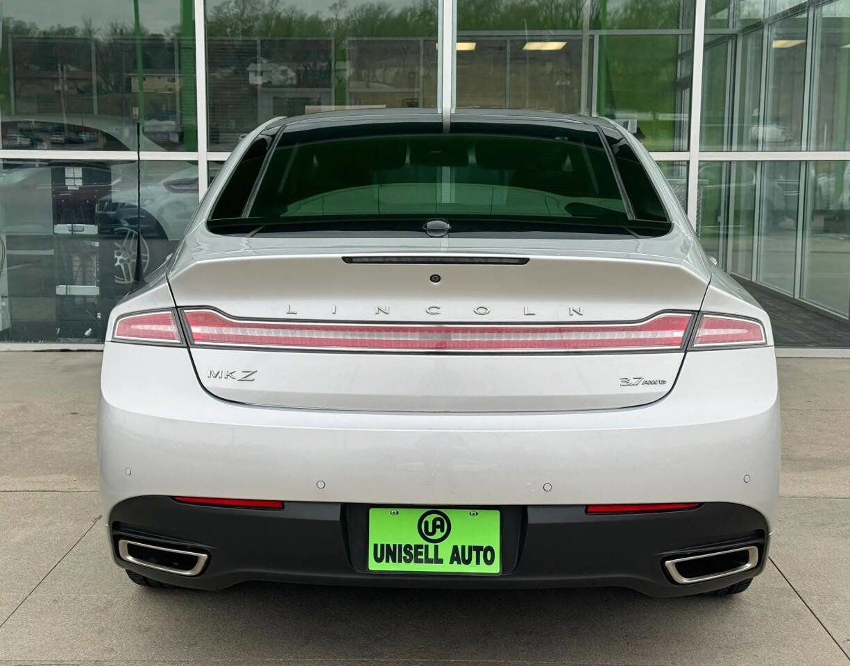 Used 2013 Lincoln MKZ AWD image 6