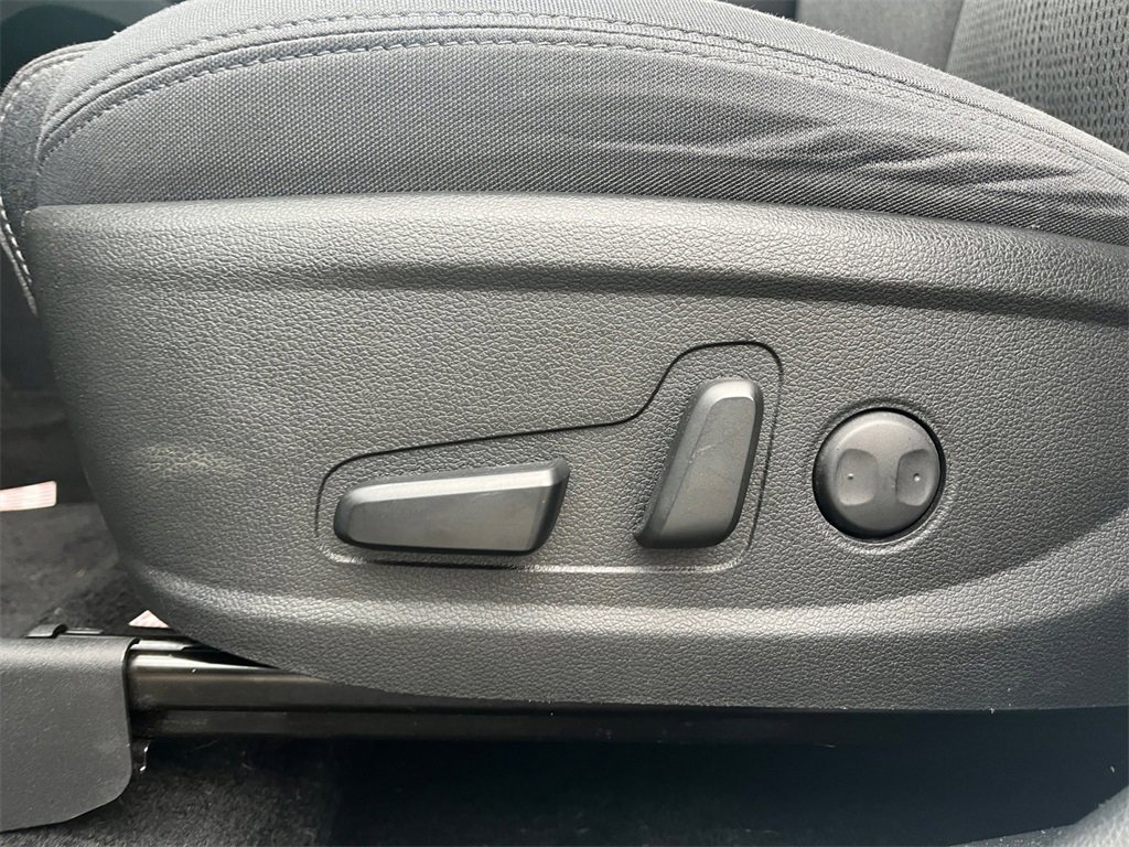 Used 2022 Hyundai Santa Fe SEL image 13