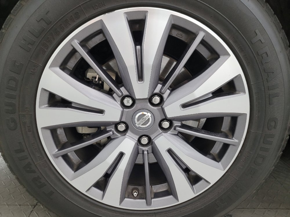 Used 2018 Nissan Pathfinder S FWD image 31