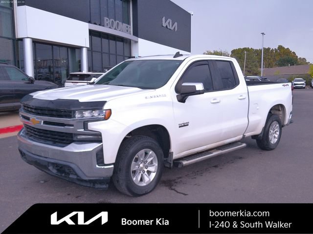 Used 2019 Chevrolet Silverado 1500 LT w/ Texas Edition AWD/4WD image 1