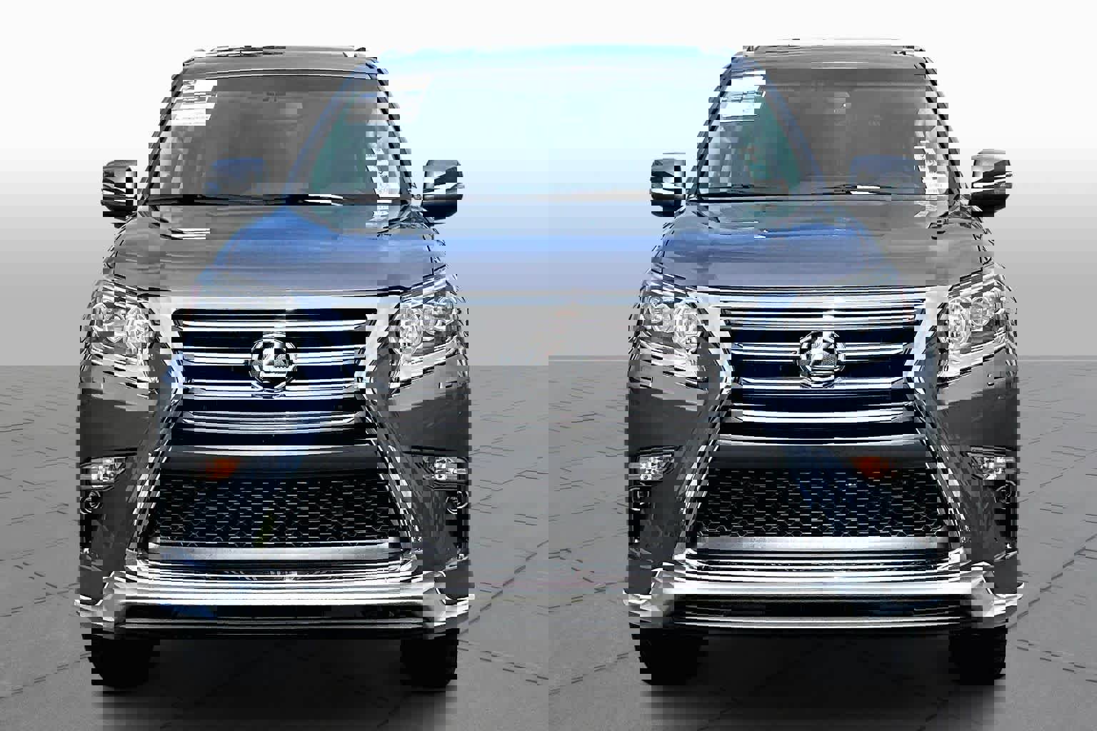 Used 2018 Lexus GX 460 Premium image 3