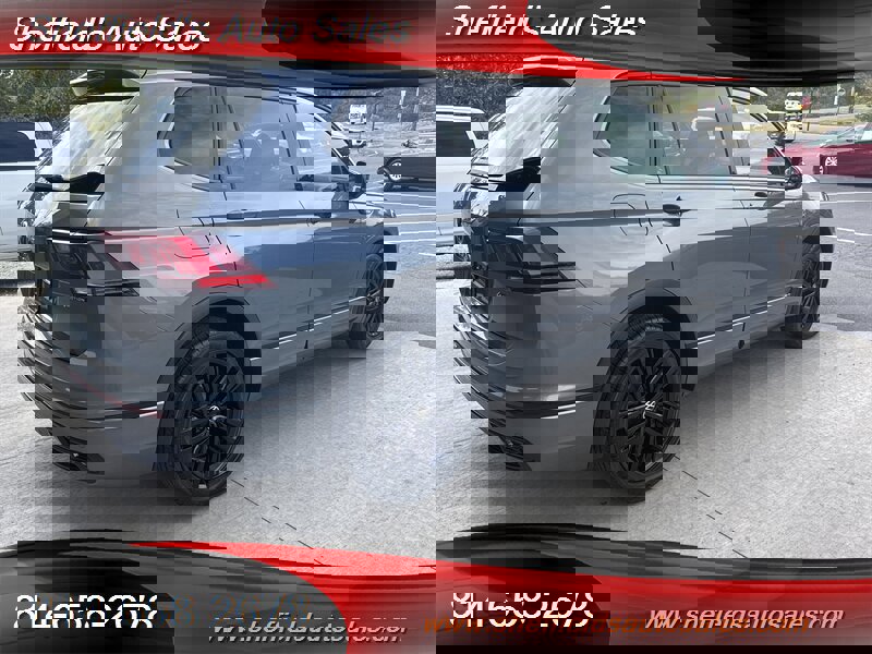 Used 2022 Volkswagen Tiguan SE R-Line image 4