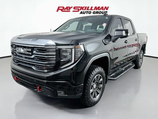 Used 2024 GMC Sierra 1500 AT4 w/ Technology Package AWD/4WD image 3