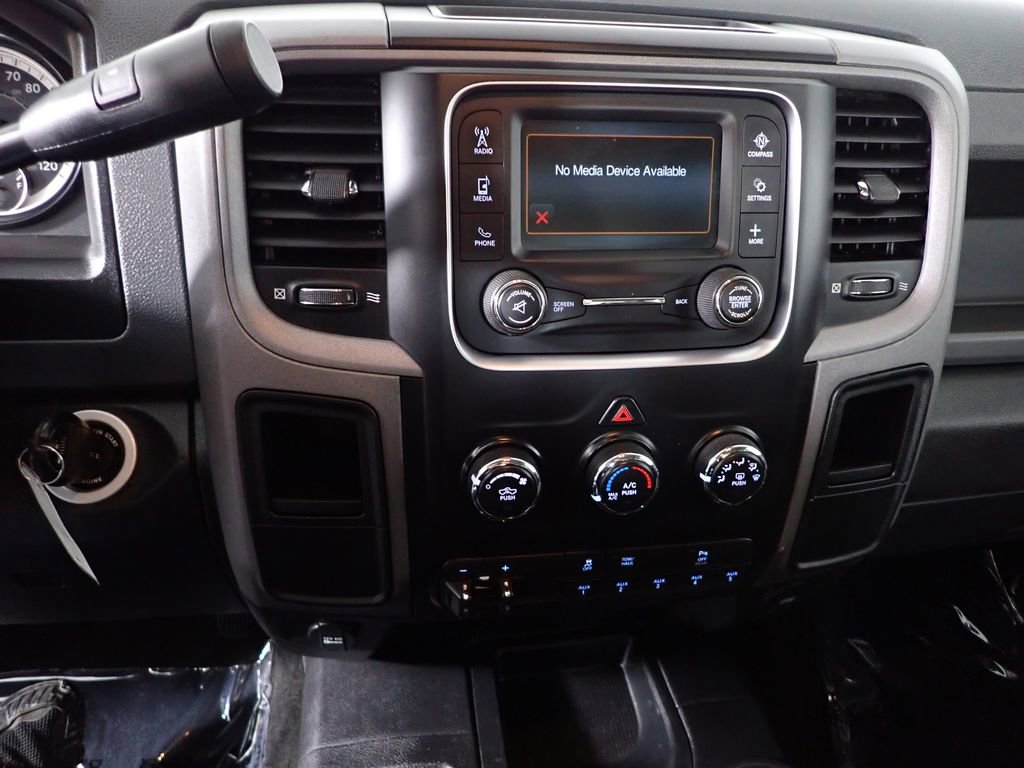 Used 2017 RAM 2500 Tradesman w/ Chrome Appearance Group image 34