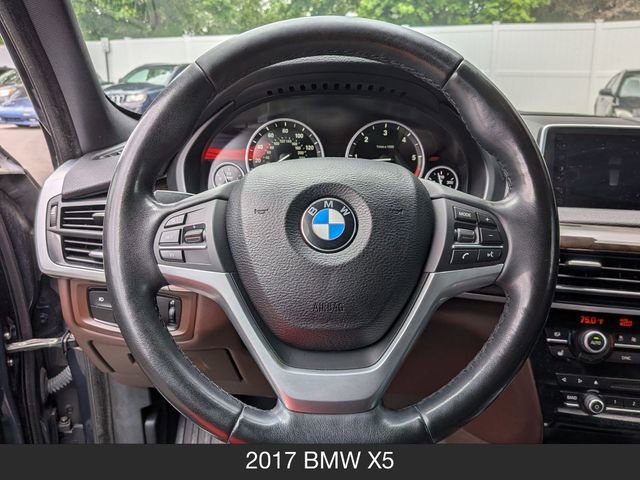 Used 2017 BMW X5 xDrive35d AWD/4WD image 16