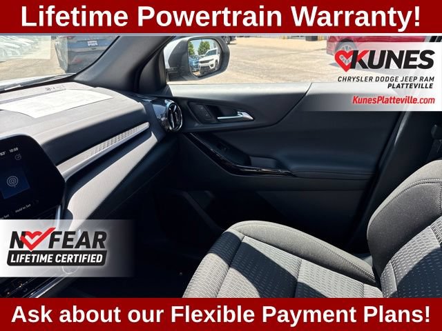 Used 2026 Chevrolet Equinox LT AWD/4WD image 27