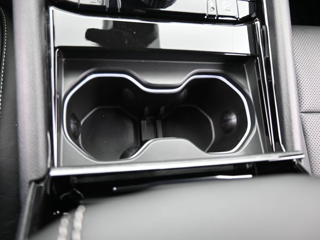 Used 2024 Jeep Grand Cherokee L Overland w/ Advanced Protech Group III image 34