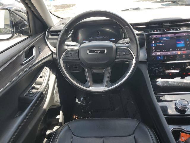 Certified 2022 Jeep Grand Cherokee L Limited RWD image 8