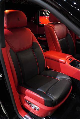 Used 2017 Rolls-Royce Ghost RWD image 22