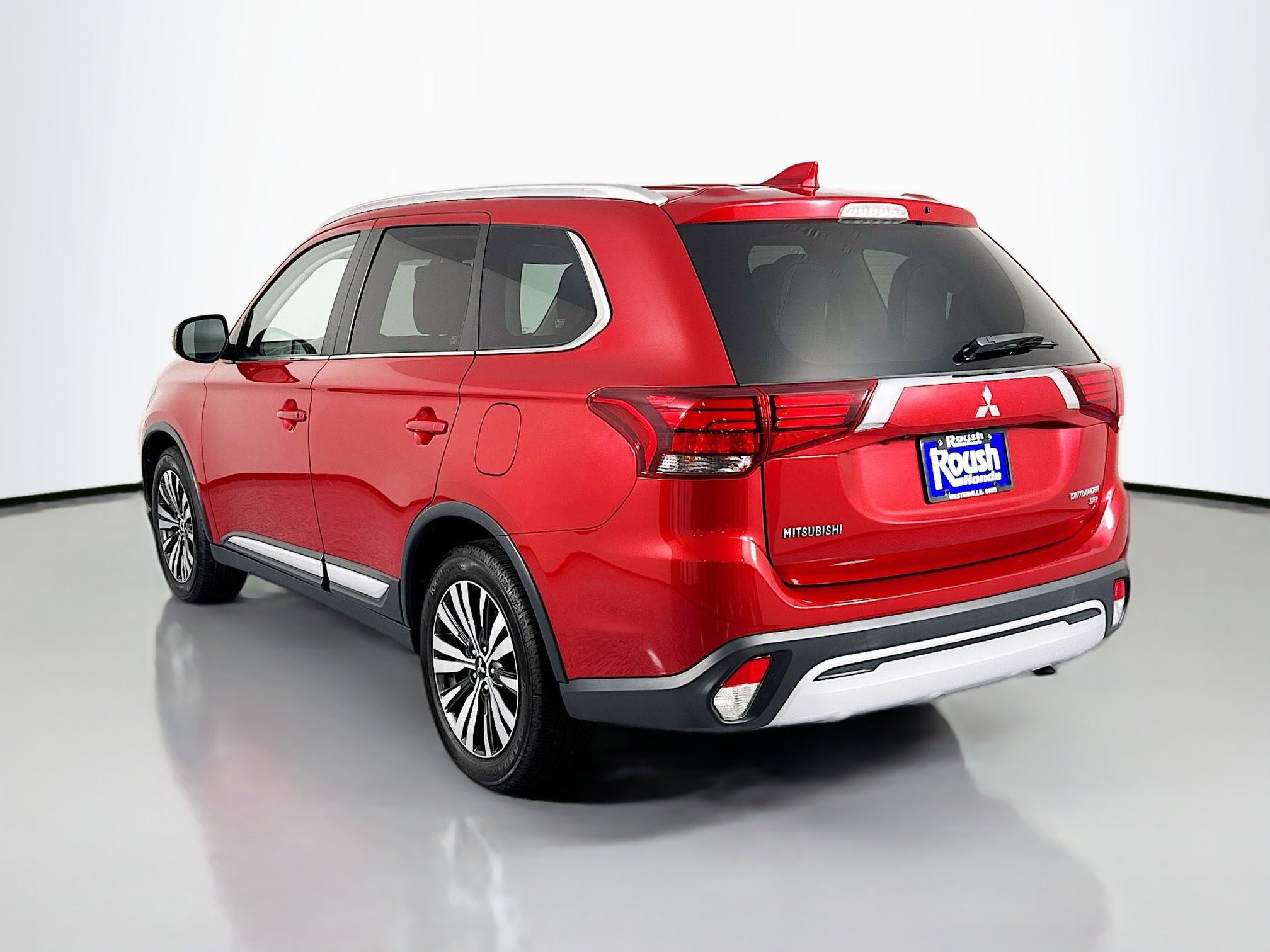 Used 2019 Mitsubishi Outlander SEL image 7