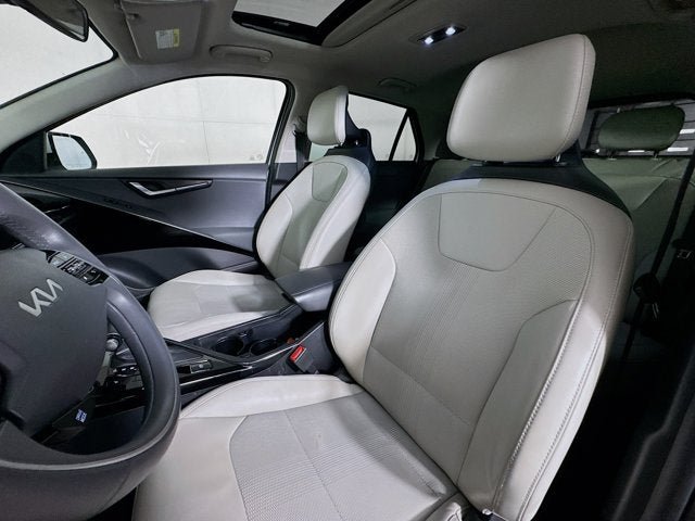 Certified 2023 Kia Niro EX Touring FWD image 21