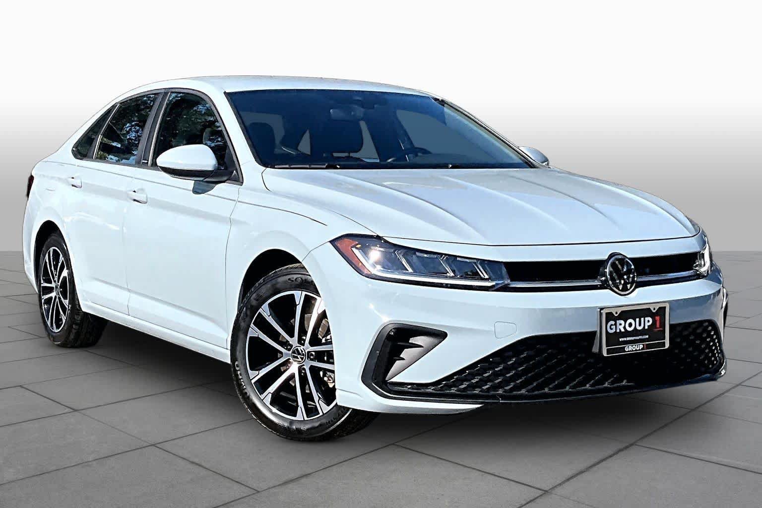 Certified 2026 Volkswagen Jetta Sport FWD image 3