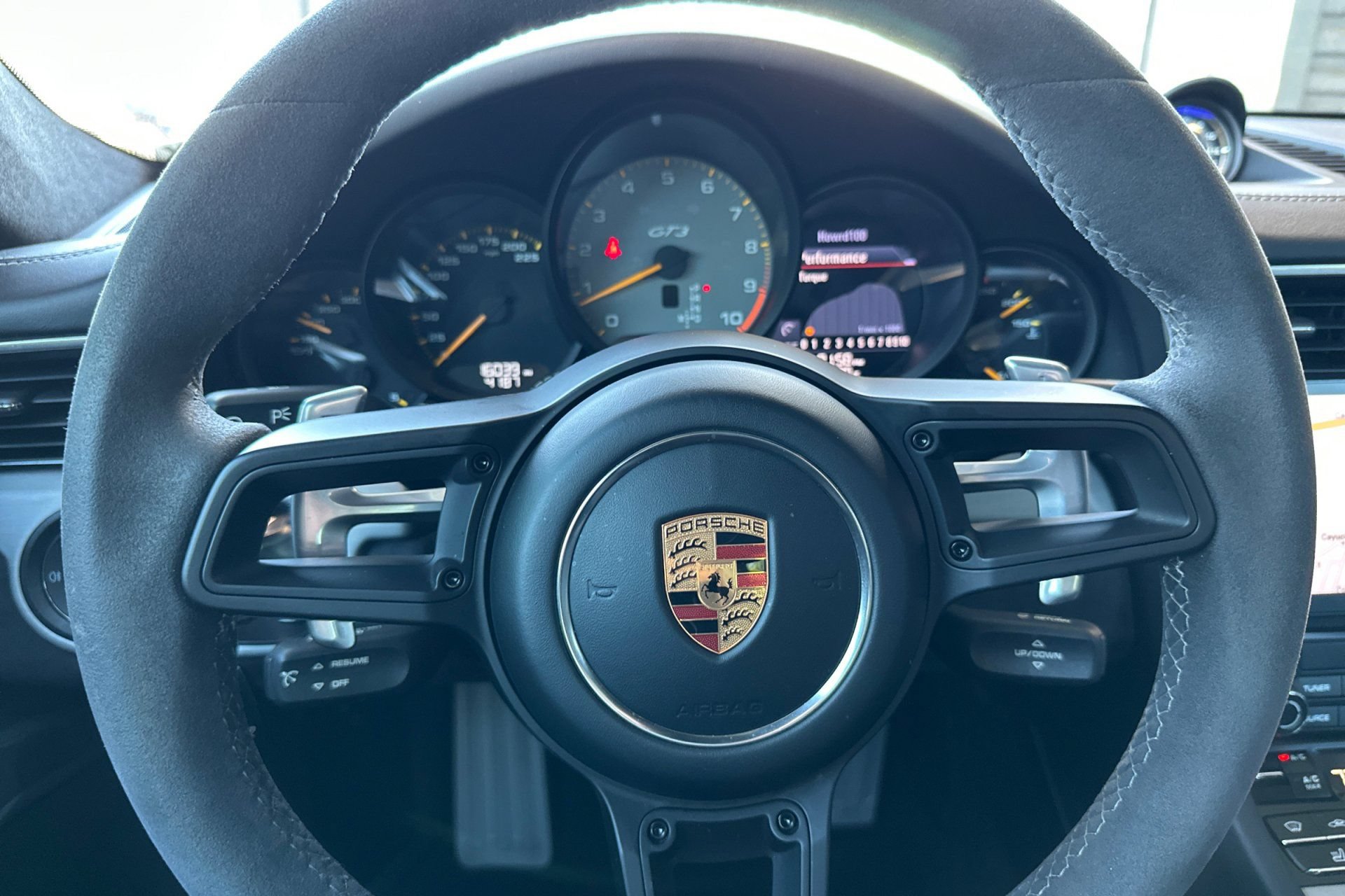 Used 2018 Porsche 911 GT3 RWD image 27