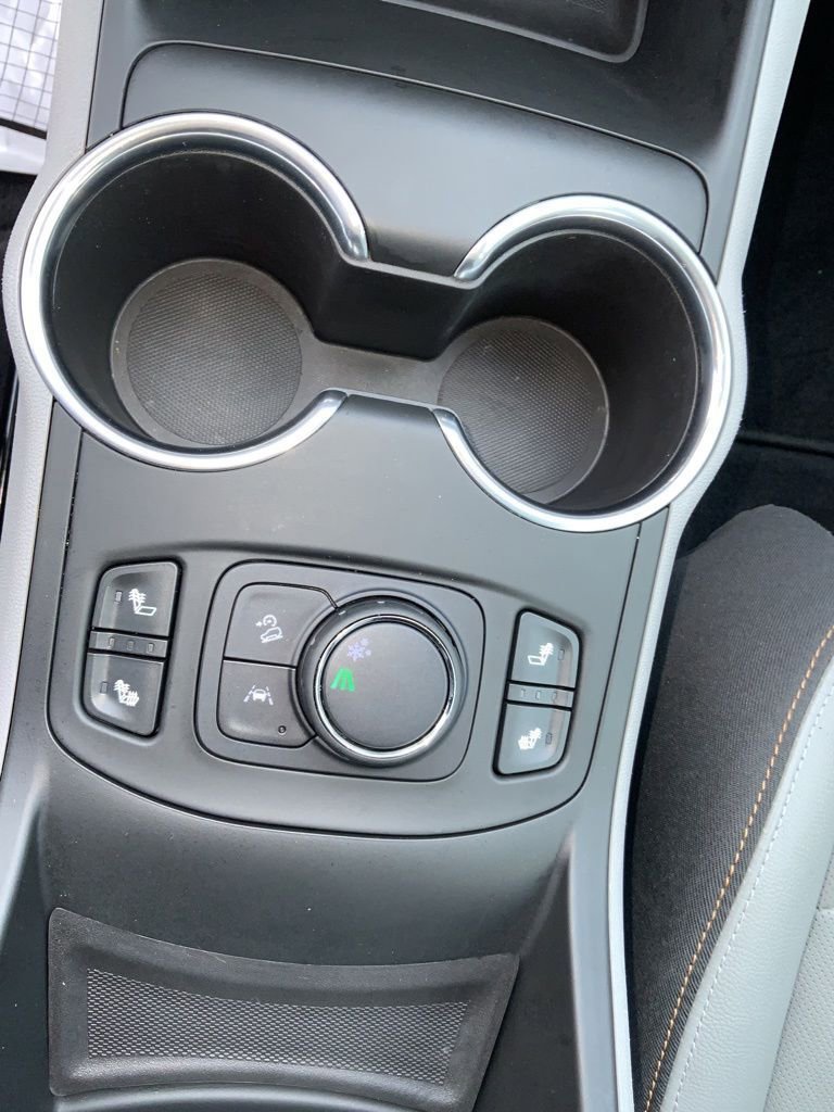 Used 2021 GMC Terrain SLT image 15