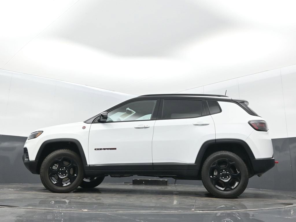 Used 2023 Jeep Compass Trailhawk w/ Trailhawk Elite Group image 34