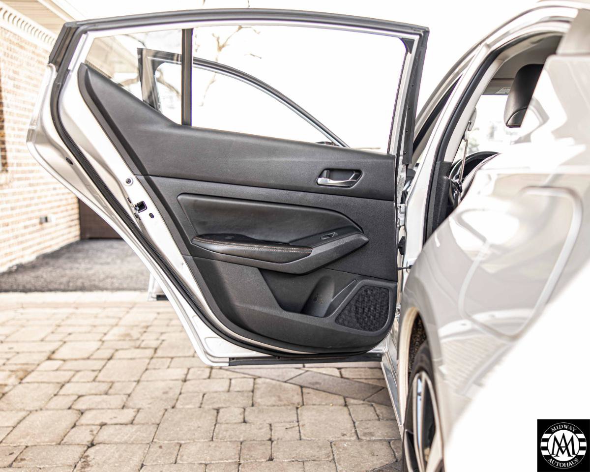 Used 2020 Nissan Altima 2.5 SR FWD image 34