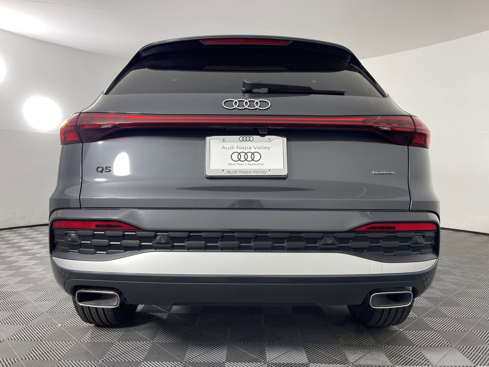 New 2025 Audi Q5 Premium image 13