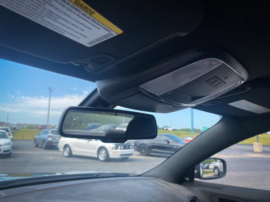 Used 2018 Dodge Charger R/T RWD image 13