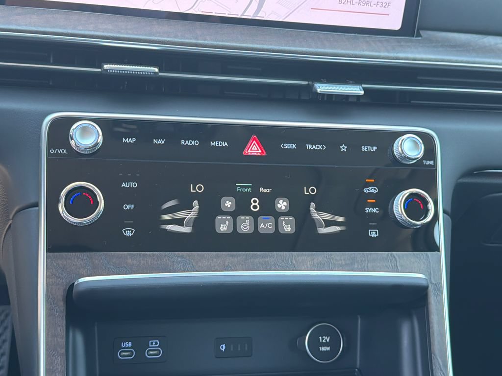 New 2027 Genesis GV80 2.5T Select AWD/4WD image 32