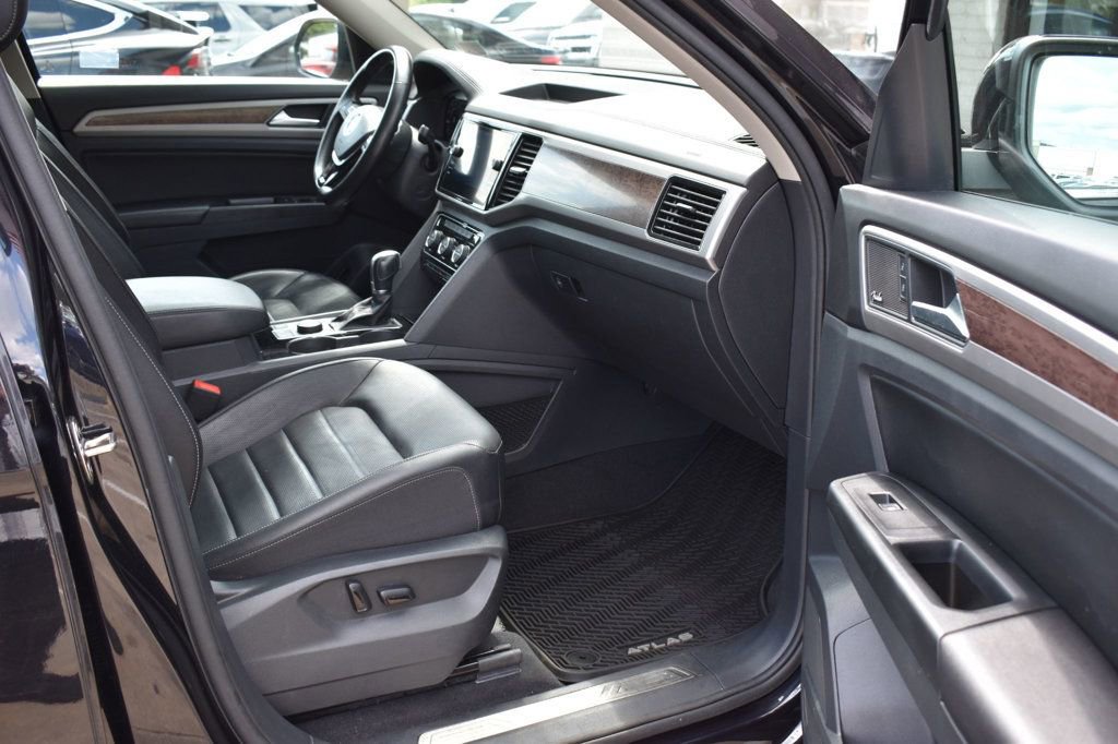 Used 2019 Volkswagen Atlas SEL Premium image 20