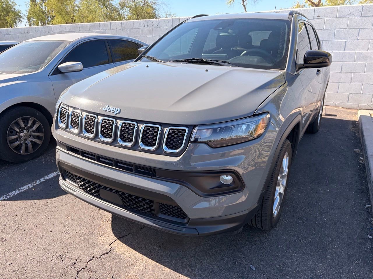 Used 2023 Jeep Compass Latitude