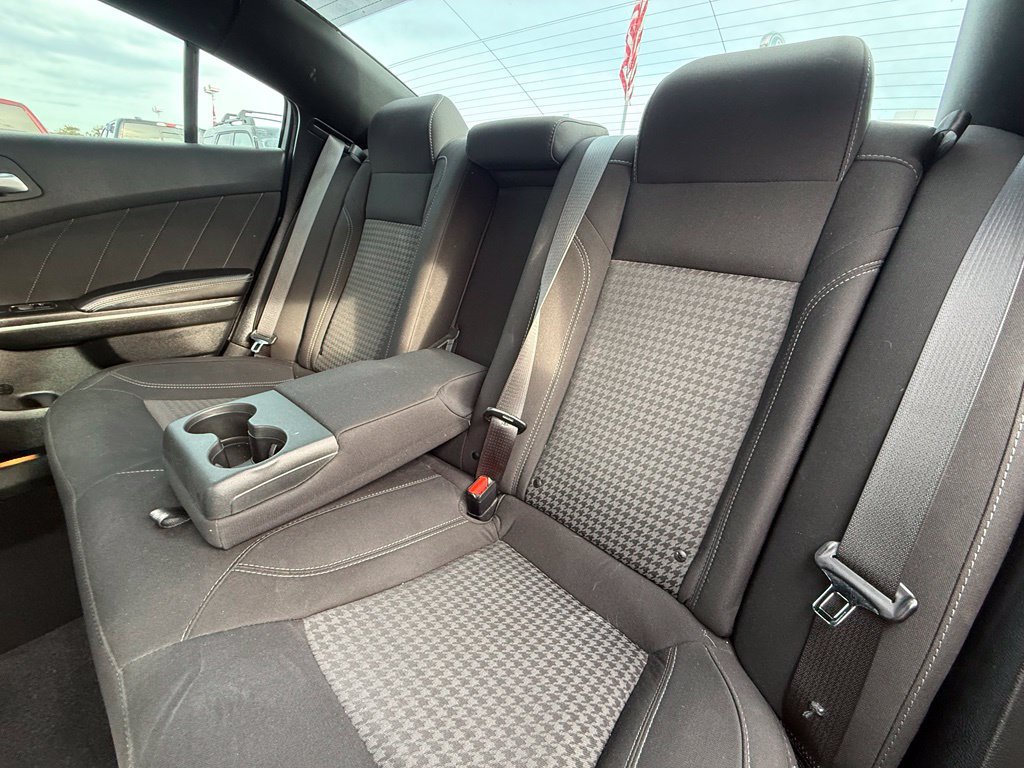 Used 2019 Dodge Charger SXT w/ Cold Weather Package AWD/4WD image 19
