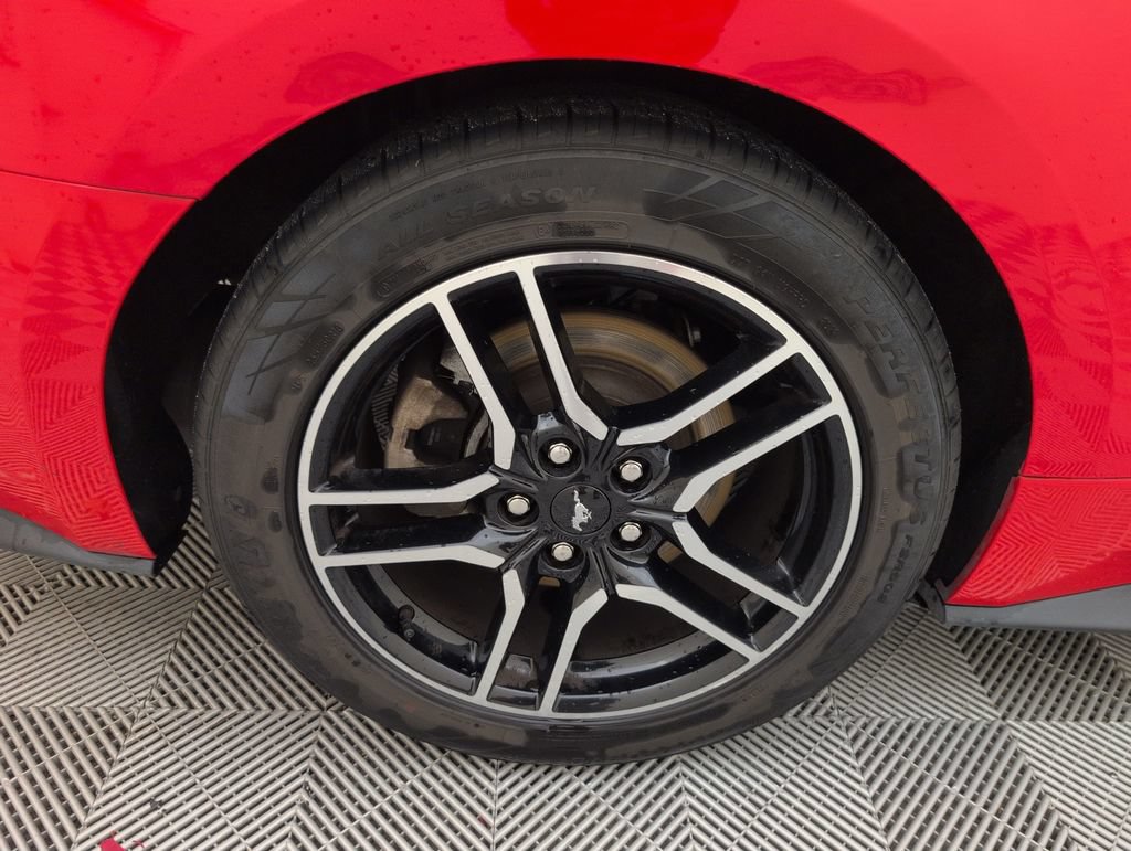 Used 2020 Ford Mustang Premium RWD image 17