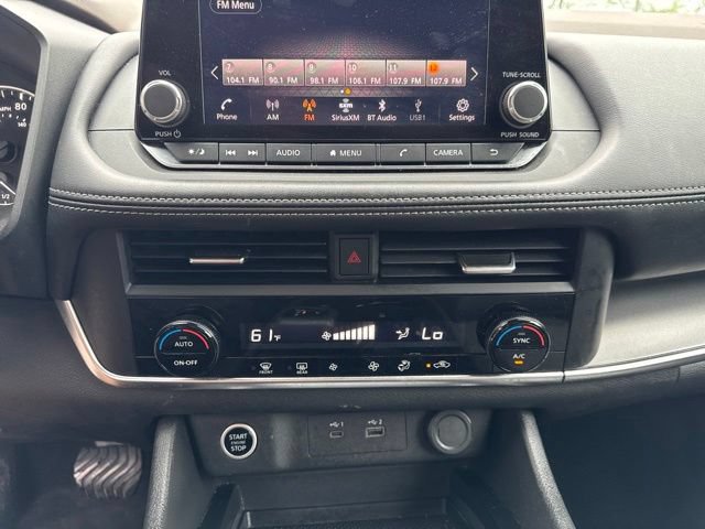 Used 2023 Nissan Rogue SV AWD/4WD image 17