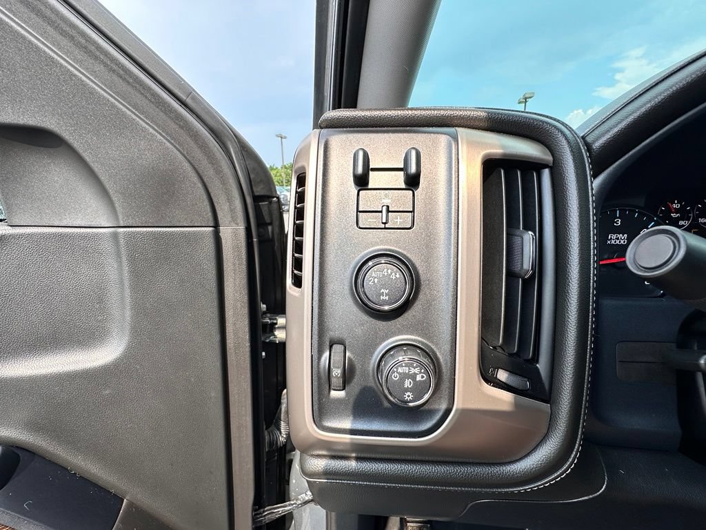 Certified 2018 GMC Sierra 1500 Denali w/ Denali Ultimate Package AWD/4WD image 38