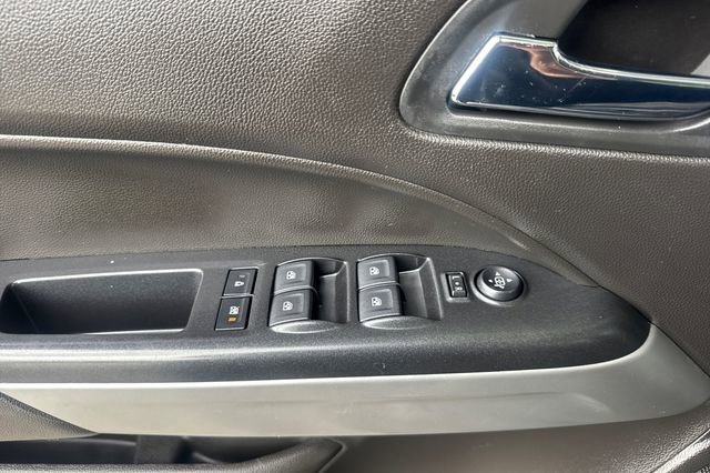 Used 2018 Chevrolet Colorado LT w/ LT Convenience Package RWD image 11