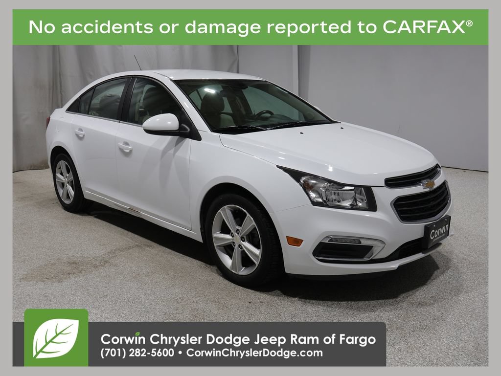 Used 2015 Chevrolet Cruze LT FWD image 1