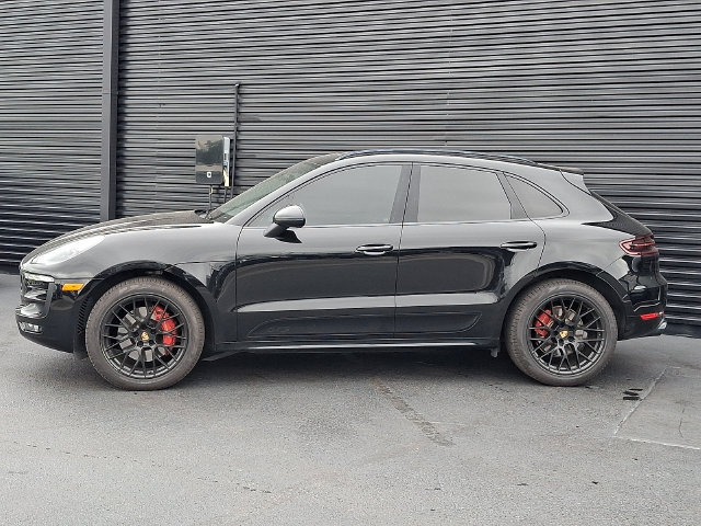 Used 2018 Porsche Macan GTS AWD/4WD image 2