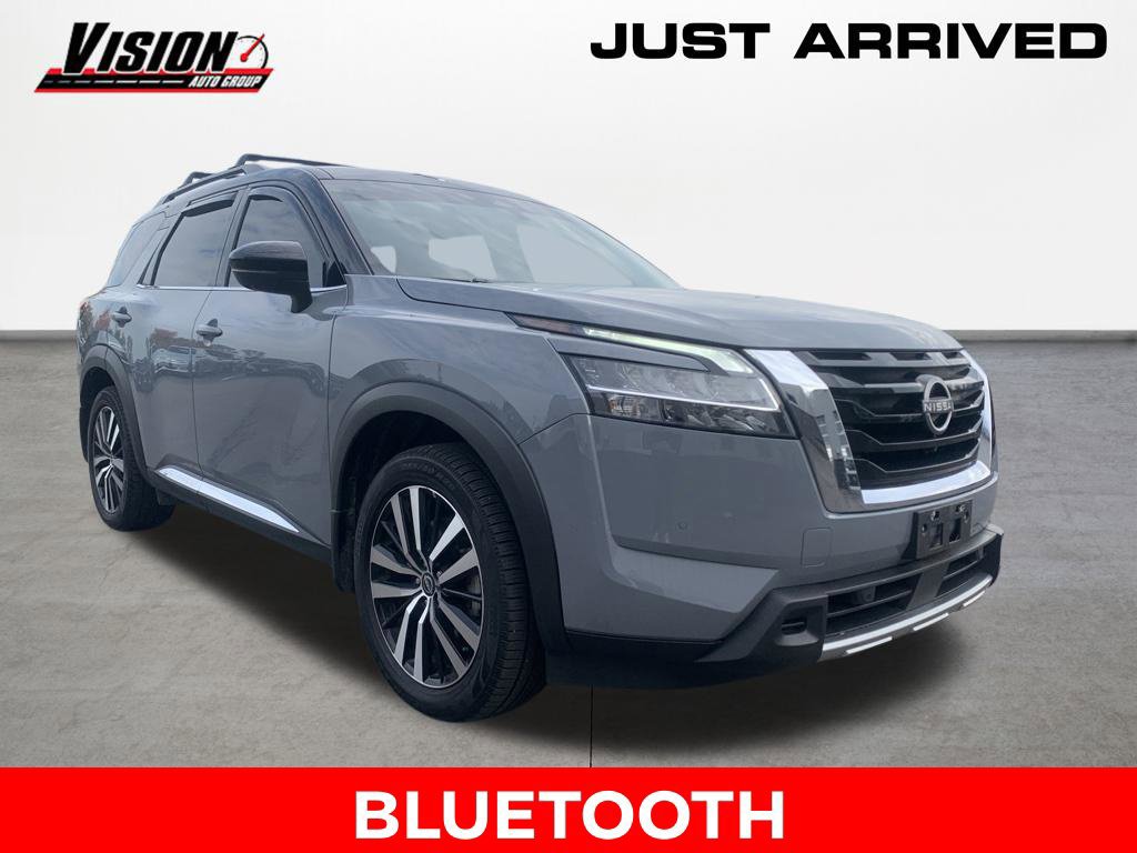Certified 2024 Nissan Pathfinder Platinum w/ Cargo Package AWD/4WD image 5